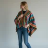 Eleganter Damen Poncho Florcita gewebt in Peru