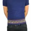 shirt shipibo blau unten m modell1 nah