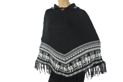 Traditioneller Poncho Schwarz