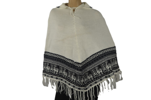 Traditioneller Poncho Weiß