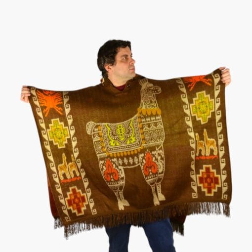 Alpaka Poncho Coricancha