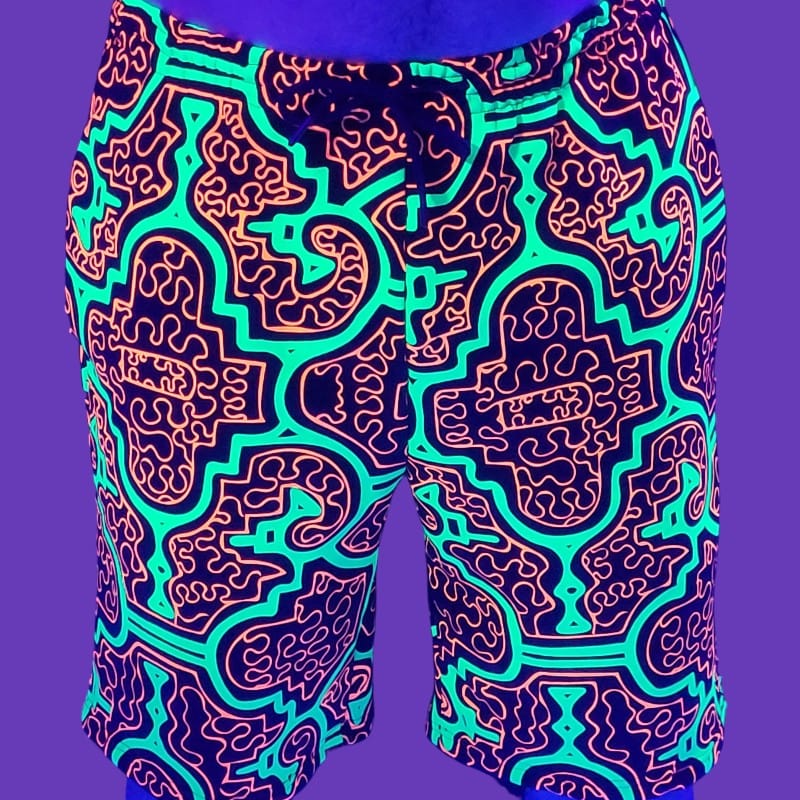 Schwarzlicht Shorts Shipibo Grün-Orange_3 Schwarzlicht Shorts Shipibo Grün-Orange
