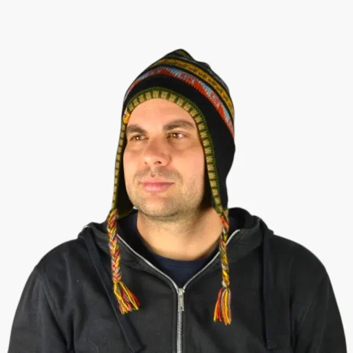 Chullo – Handgestrickte Wollmütze mit Ohrenschutz - Schwarz Variante 1