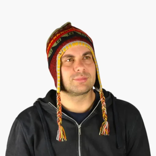 Chullo – Handgestrickte Wollmütze mit Ohrenschutz - Weinrot Variante 1